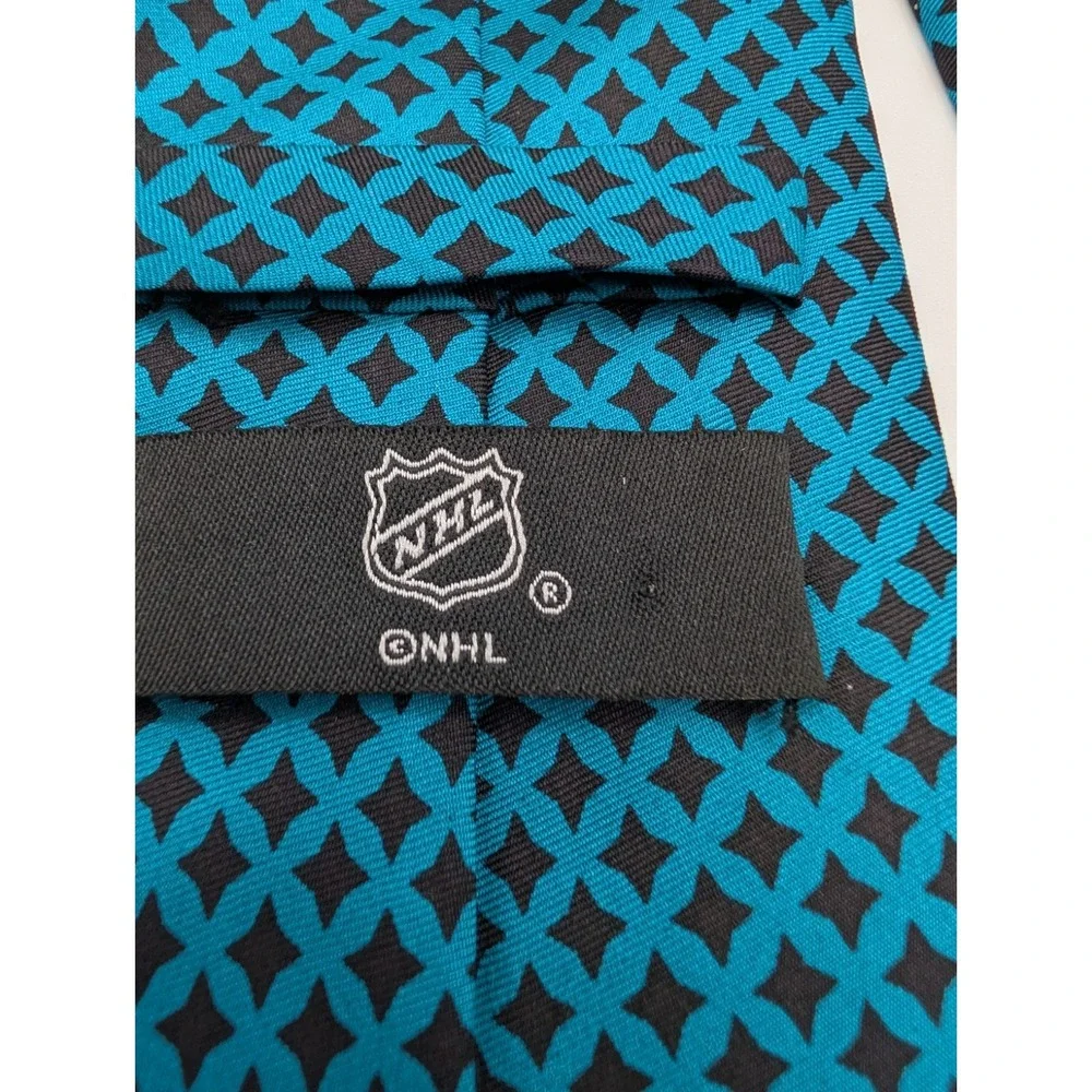 San Jose Sharks NHL Eagles Wings 100% Silk Necktie Blue Black Geometric Tie
